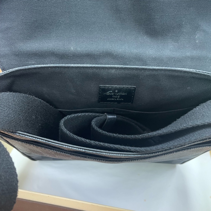 LV N41260二手男包 少揹出售 可議價-11