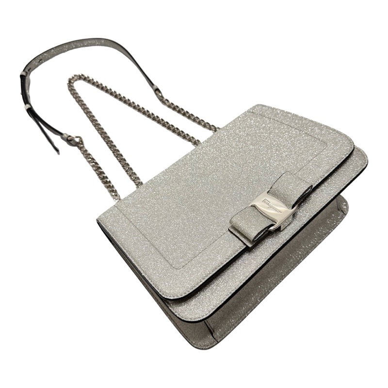 Vara 蝴蝶結亮片皮革肩背包-5