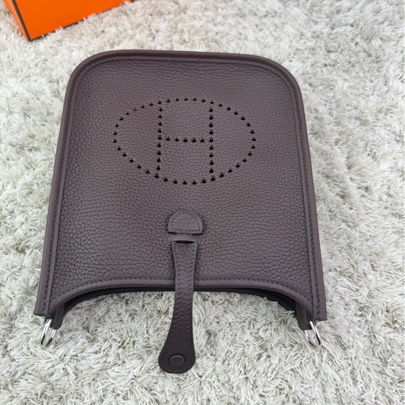 愛馬仕～Hermes  Evelyne16 馬鞍紅 /紅棕色  銀釦  Z刻  ⭕️全新⭕️膠膜未撕⭕️-22