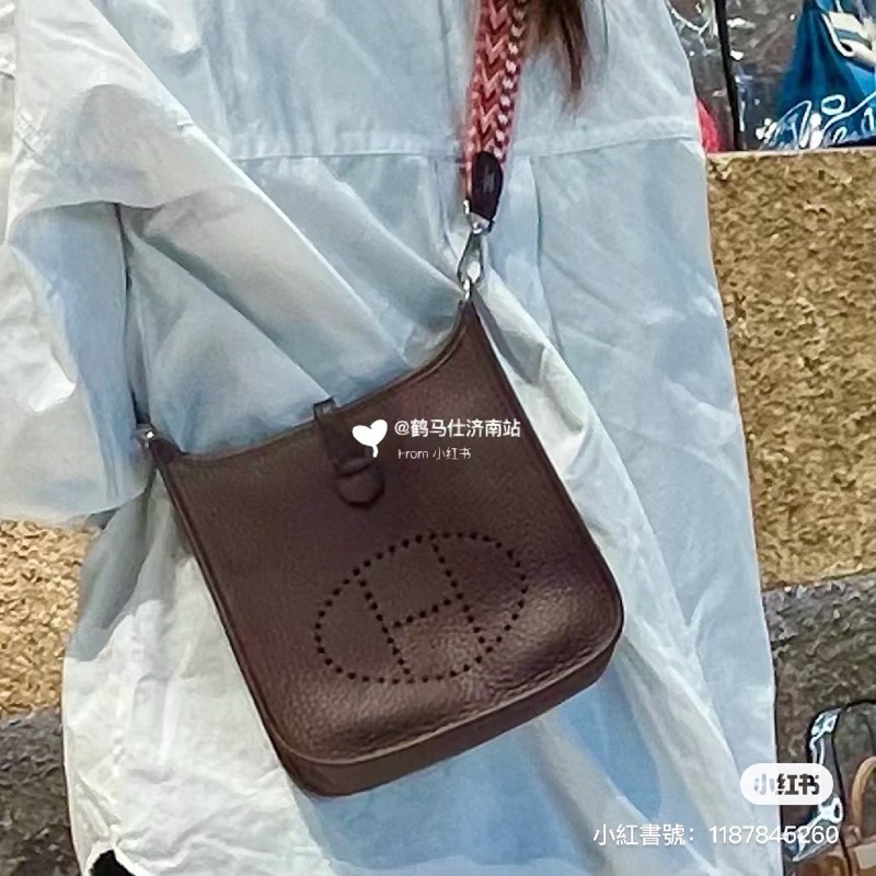 愛馬仕～Hermes  Evelyne16 馬鞍紅 /紅棕色  銀釦  Z刻  ⭕️全新⭕️膠膜未撕⭕️-29