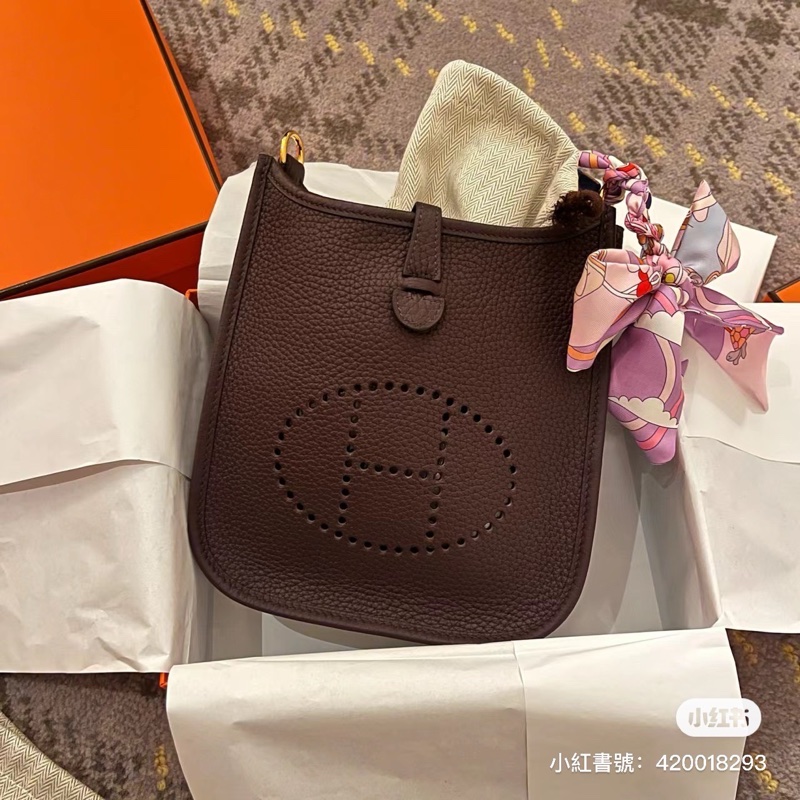 愛馬仕～Hermes  Evelyne16 馬鞍紅 /紅棕色  銀釦  Z刻  ⭕️全新⭕️膠膜未撕⭕️-30