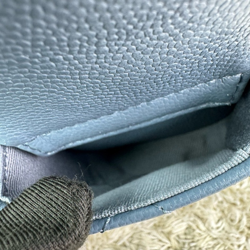 香奈兒  CHANEL 23k 藍灰色霧霾藍荔枝牛皮金釦後背包  坦克包  炸藥包  雙肩後背包    ⭕️台灣購買證明正本⭕️全新閒置品⭕️芯片款⭕️膠膜未撕⭕️-28