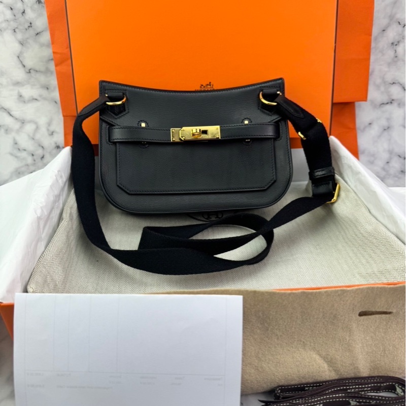 愛馬仕Hermes新款Jypsiere mini 吉普賽 黑色 金扣 evergrain皮 B刻  ⭕️近新品⭕️膠膜未撕⭕️男女都可輕鬆駕馭⭕️-0