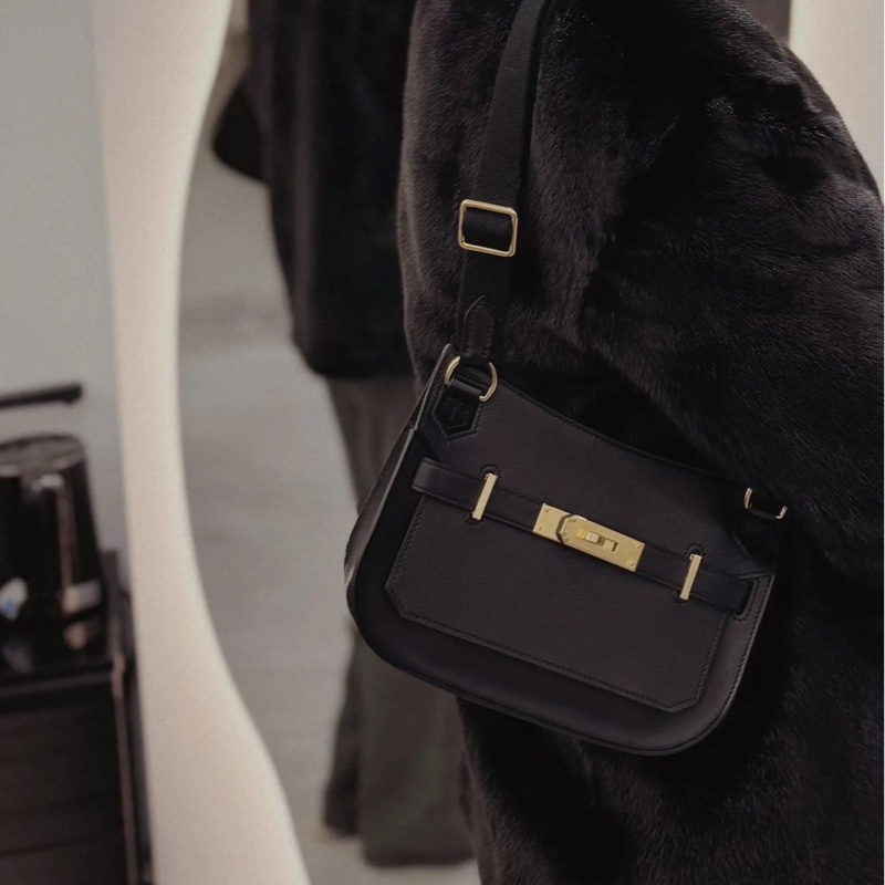 愛馬仕Hermes新款Jypsiere mini 吉普賽 黑色 金扣 evergrain皮 B刻  ⭕️近新品⭕️膠膜未撕⭕️男女都可輕鬆駕馭⭕️-4