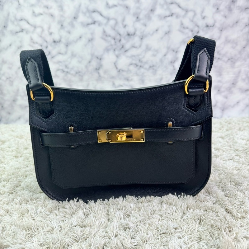 愛馬仕Hermes新款Jypsiere mini 吉普賽 黑色 金扣 evergrain皮 B刻  ⭕️近新品⭕️膠膜未撕⭕️男女都可輕鬆駕馭⭕️-5
