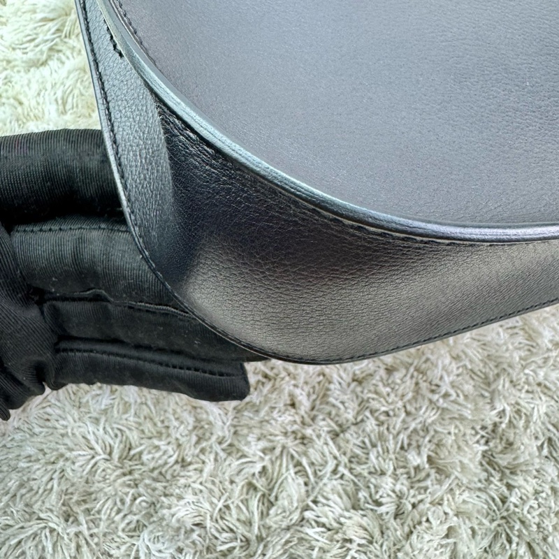 愛馬仕Hermes新款Jypsiere mini 吉普賽 黑色 金扣 evergrain皮 B刻  ⭕️近新品⭕️膠膜未撕⭕️男女都可輕鬆駕馭⭕️-21