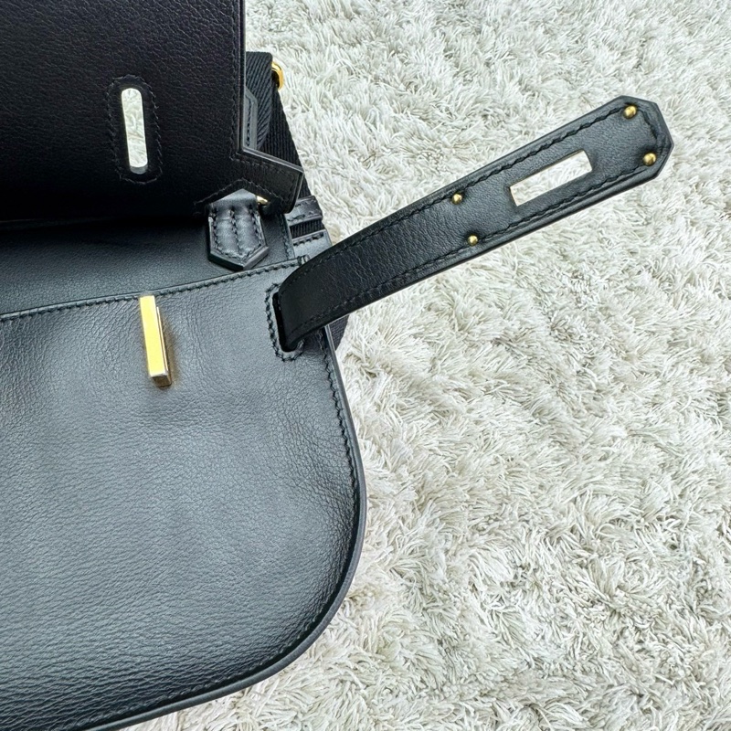 愛馬仕Hermes新款Jypsiere mini 吉普賽 黑色 金扣 evergrain皮 B刻  ⭕️近新品⭕️膠膜未撕⭕️男女都可輕鬆駕馭⭕️-26