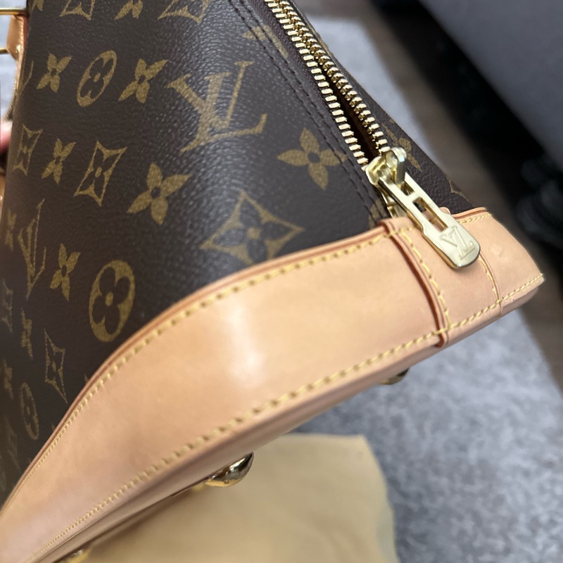 LV Alma 貝殼包大號-15