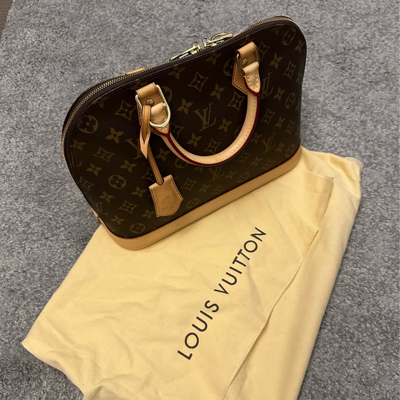 LV Alma 貝殼包大號-16