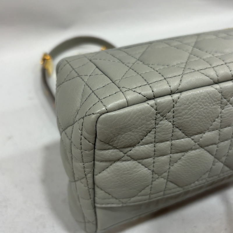Dior 灰色小牛皮金鍊黛妃紋小號Caro肩背包 斜背包-9