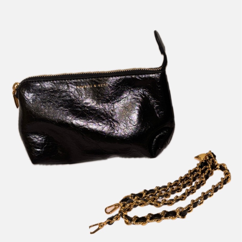 小ck 流浪包（L)正品！！！附小化妝包 還有背帶-10