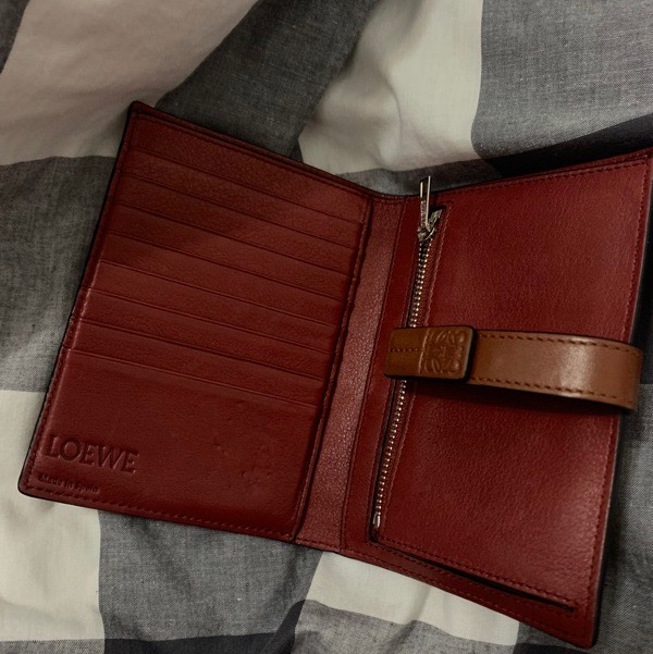Loewe皮夾-3