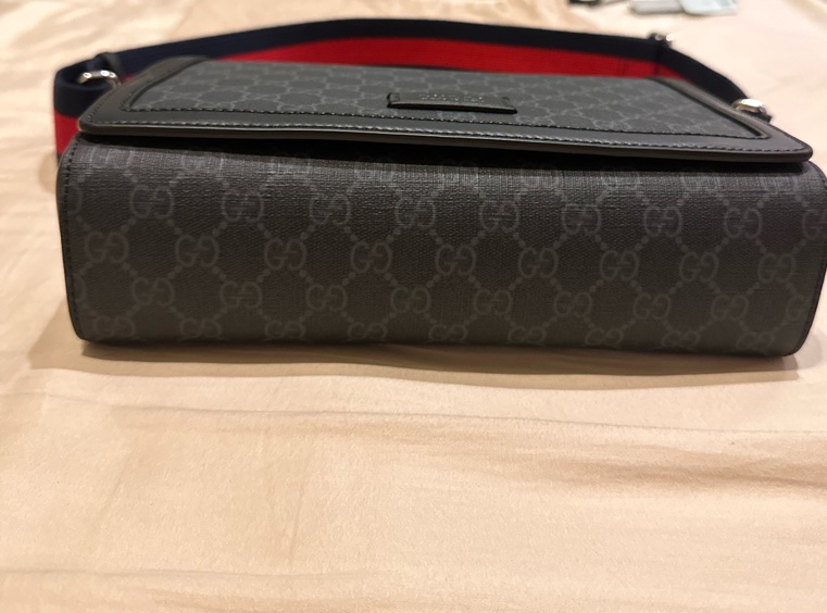 Gucci 黑色 老花 男用 肩背包 郵差包 側背包 斜背袋 771167 K5RLN 1095-11