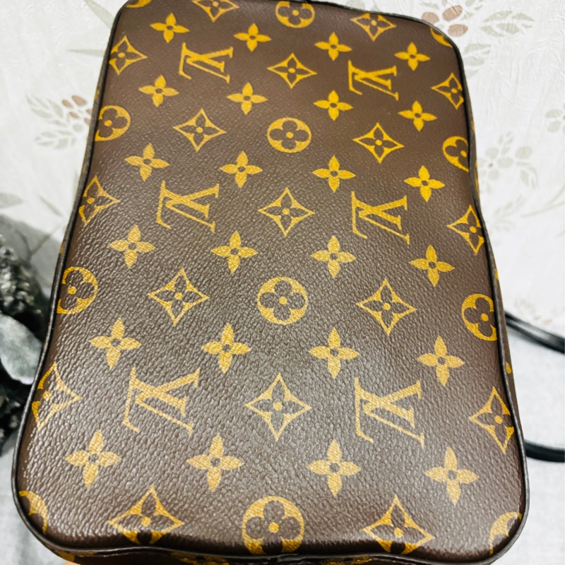 【哥吉拉精品時尚】 LV水桶包MM經典黑款(誠可議🔪不要)-15