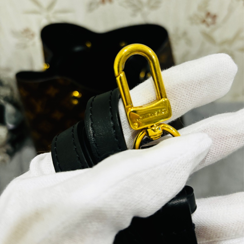 【哥吉拉精品時尚】 LV水桶包MM經典黑款(誠可議🔪不要)-33