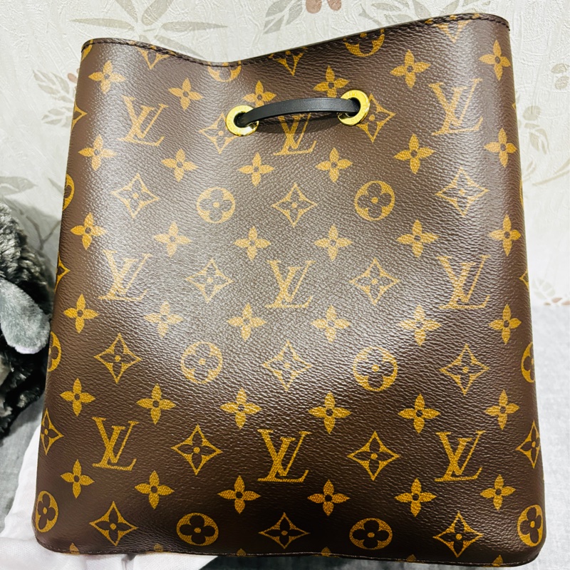 【哥吉拉精品時尚】 LV水桶包MM經典黑款(誠可議🔪不要)-42