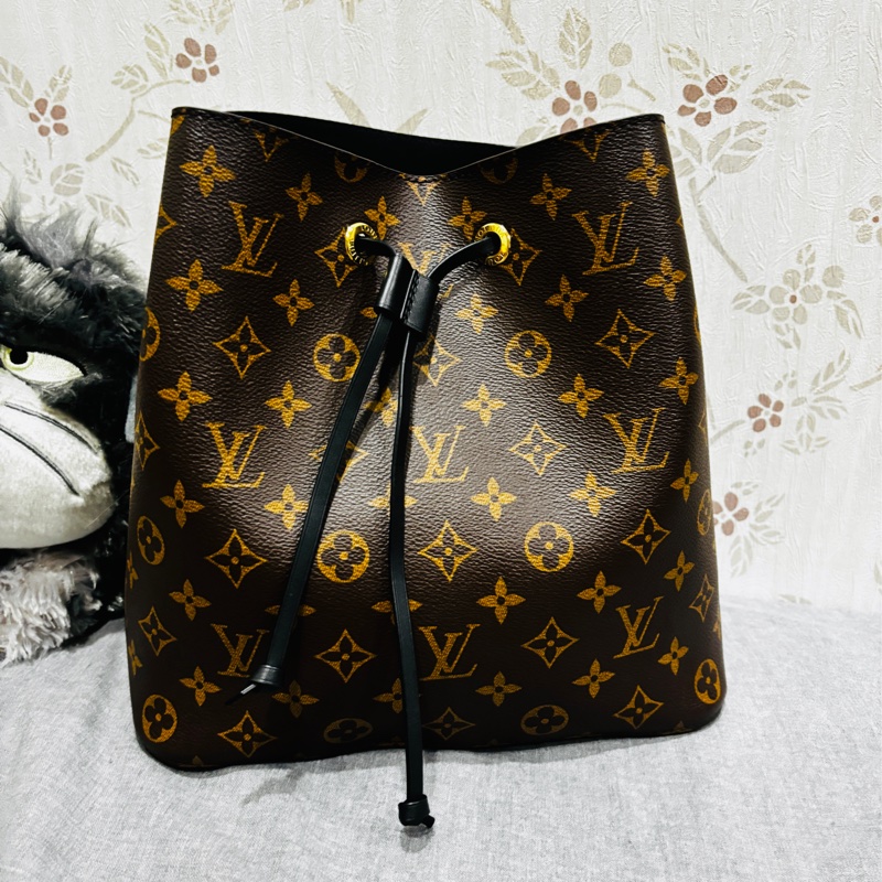 【哥吉拉精品時尚】 LV水桶包MM經典黑款(誠可議🔪不要)-47