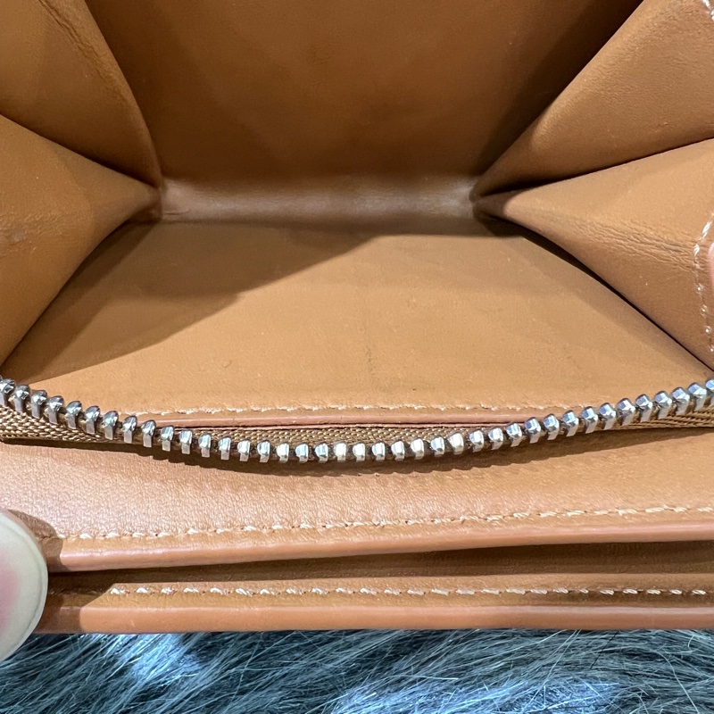 Loewe 焦糖色 咖啡色 Puzzle 短夾 皮夾 錢包 零錢包 中夾-12