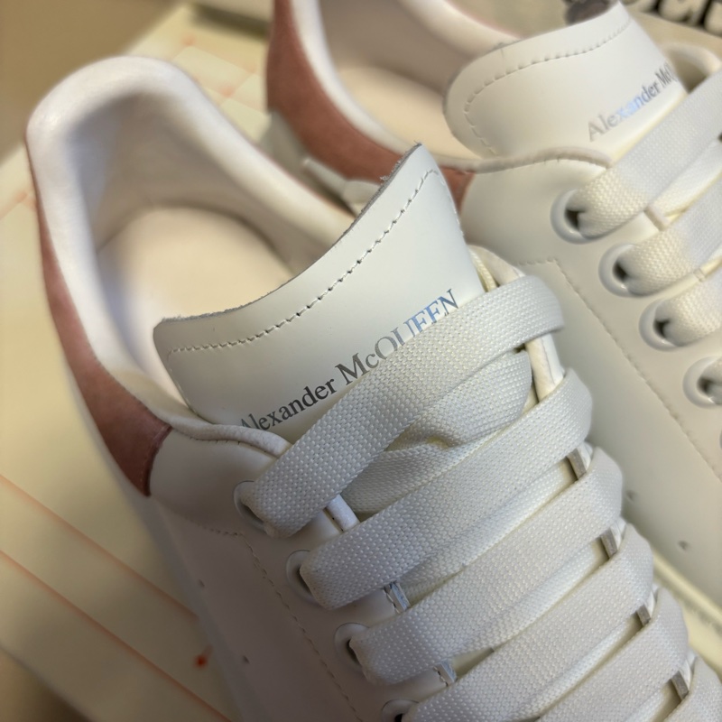 Alexander McQUEEN小白鞋 全新 37號 鞋盒 紙袋 防塵袋-17