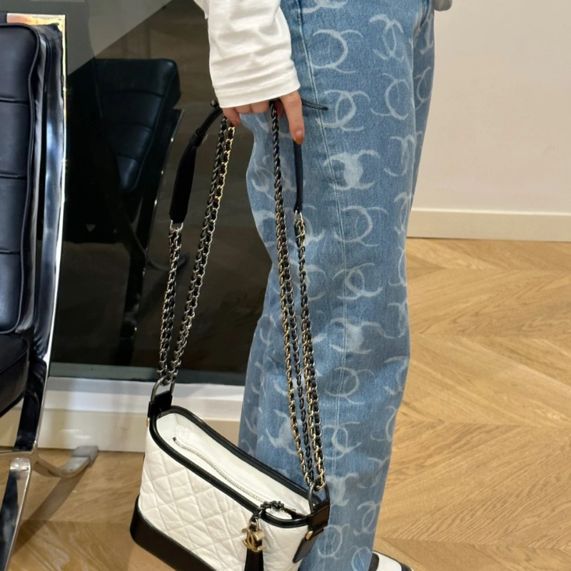 香奈兒熊貓流浪包小款-11