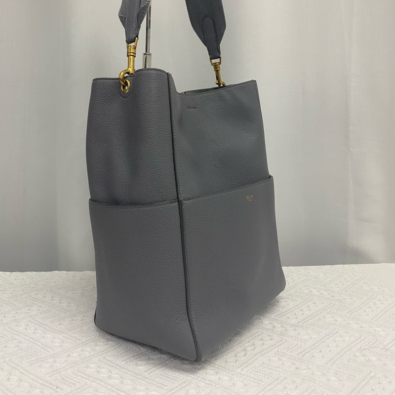 Celine SANGLE BUCKET牛皮革柔軟粒面桶包-7