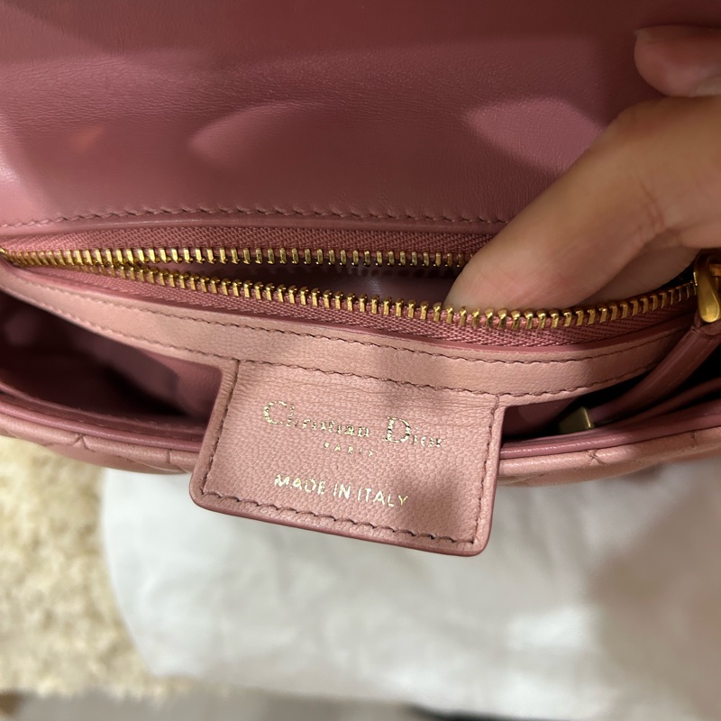 《極新超甜價》Dior caro 20 小號 漸層粉 全配 附台灣購證-15