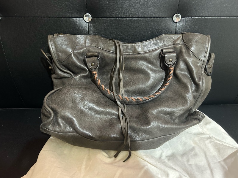 巴黎世家 機車包 中號-2