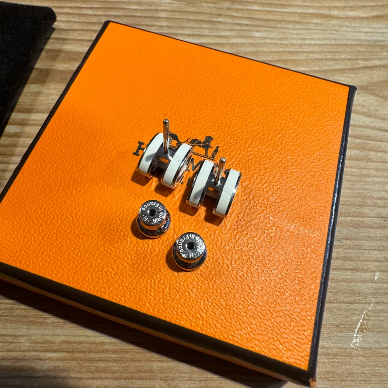 出二手閒置近新愛馬仕mini pop h耳環白銀-10