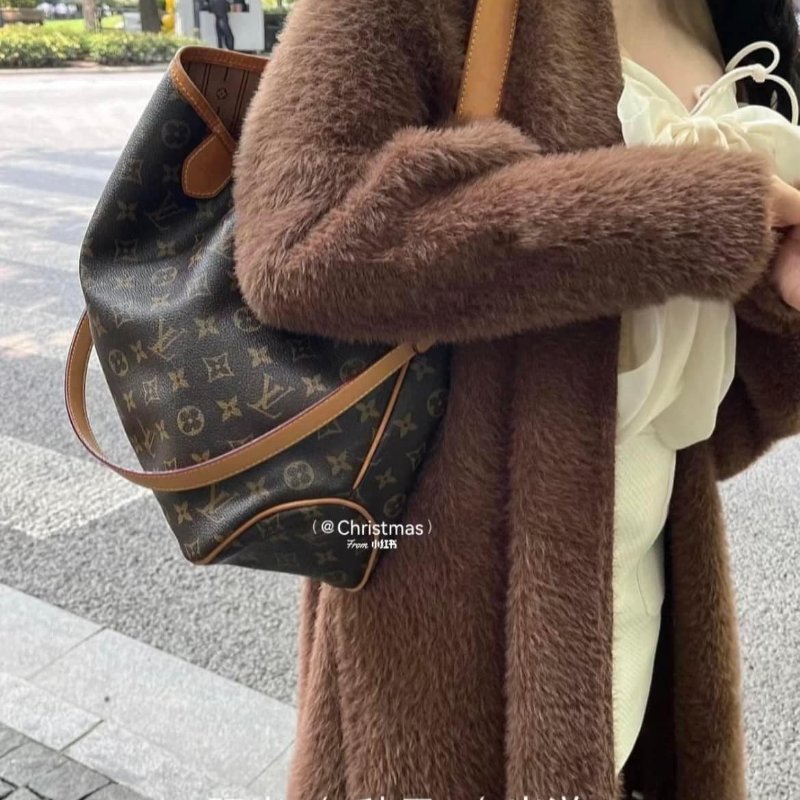 LV Delightful   ( MM/中)  肩背包🌈實品拍照🌈 M40353 肩背包~二手約9.2成新-58