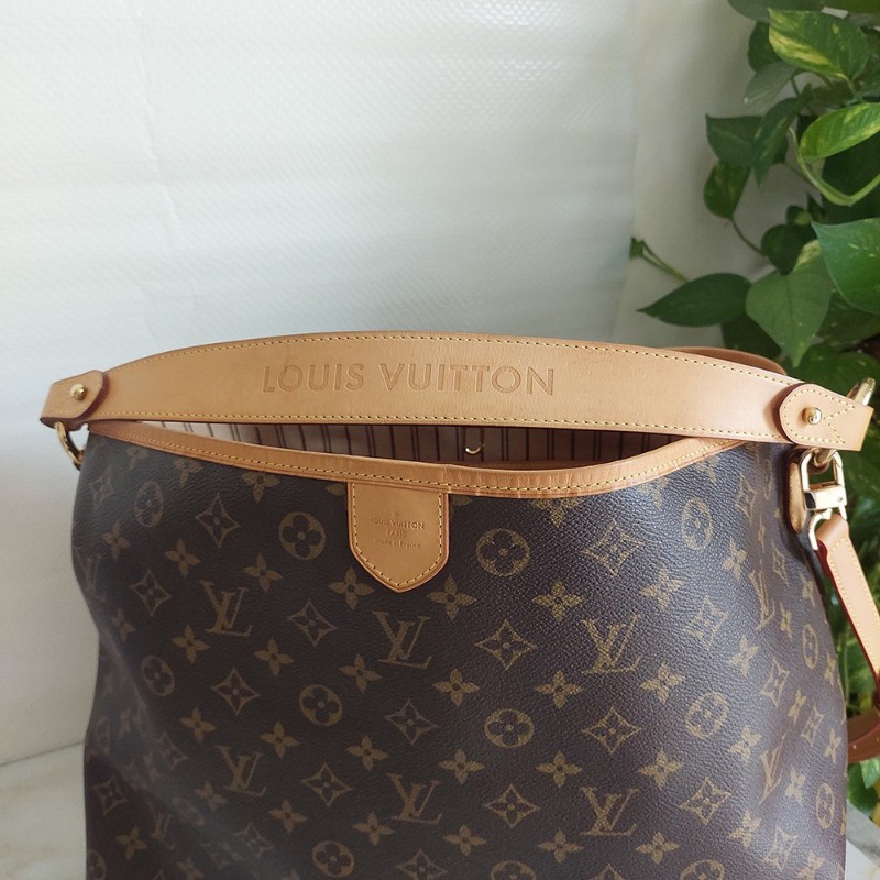 LV Delightful   ( MM/中)  肩背包🌈實品拍照🌈 M40353 肩背包~二手約9.2成新-19