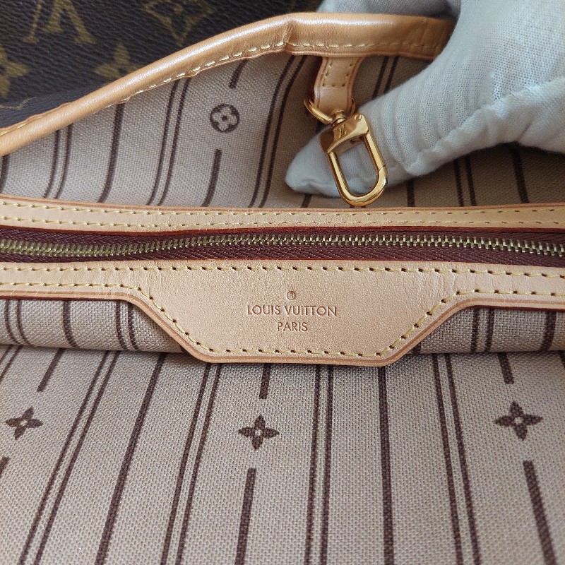 LV Delightful   ( MM/中)  肩背包🌈實品拍照🌈 M40353 肩背包~二手約9.2成新-39