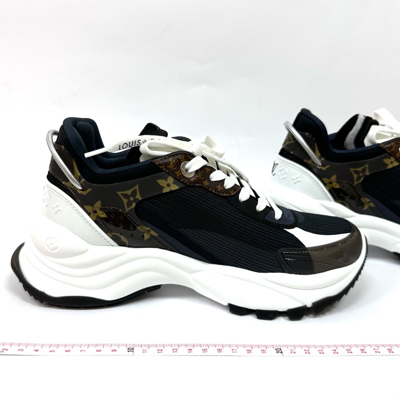 【美收精品】LV 黑棕 RUN55 經典運動鞋 88-309-4