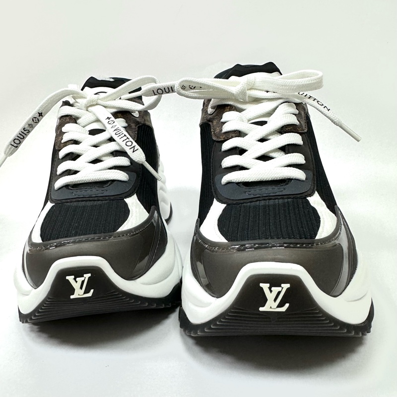 【美收精品】LV 黑棕 RUN55 經典運動鞋 88-309-6
