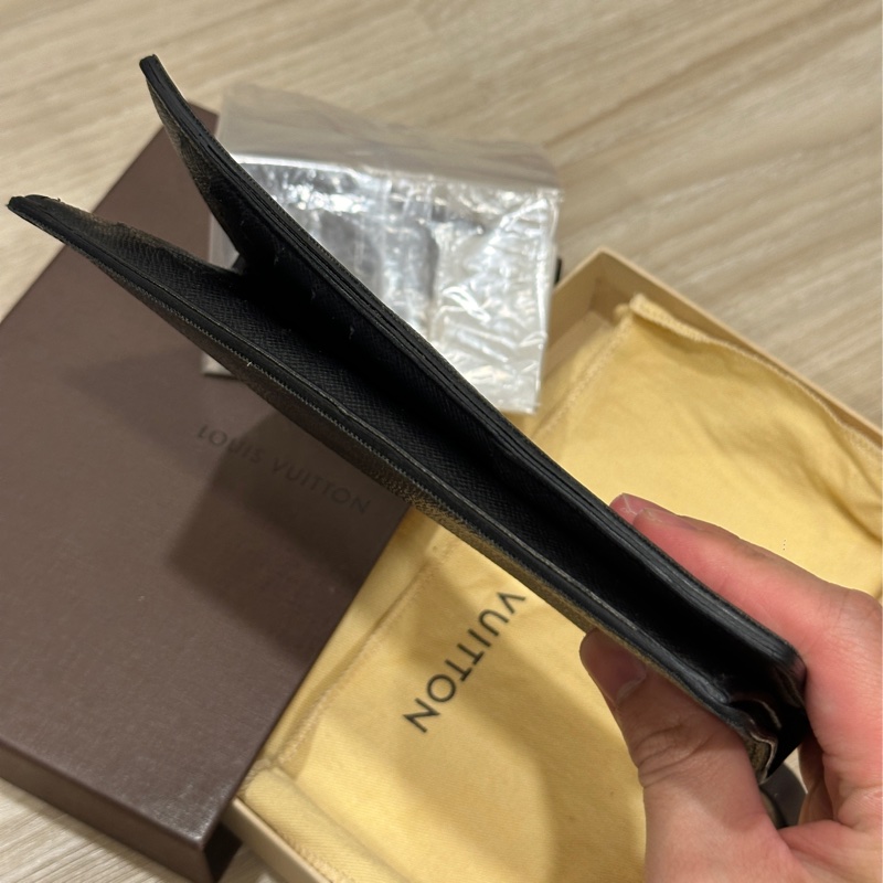 LV黑棋盤格長夾-2