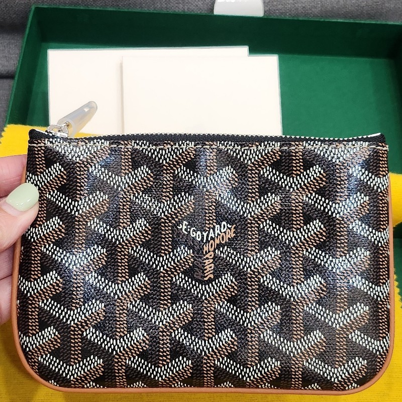 全新品 Goyard 一字拉鏈錢包-1