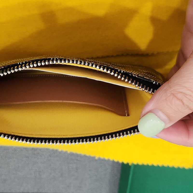 全新品 Goyard 一字拉鏈錢包-5