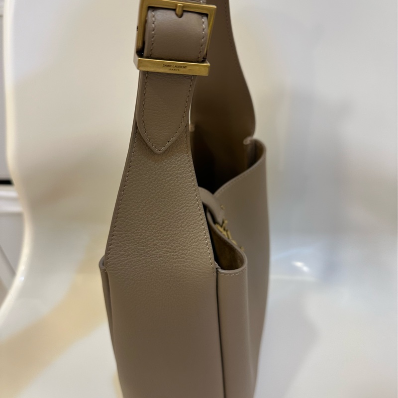 YSL LE 5 A 7 hobo-22