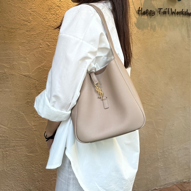 YSL LE 5 A 7 hobo-0