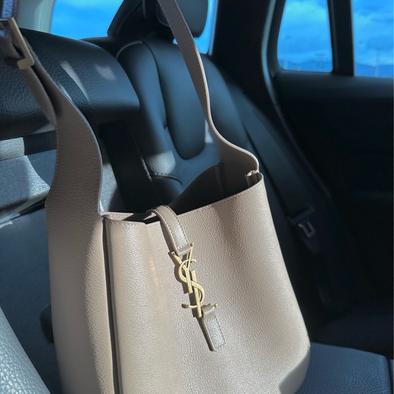 YSL LE 5 A 7 hobo-3