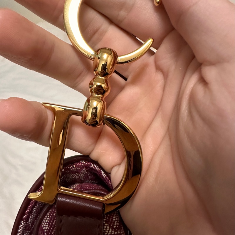 「全台最甜價❤️」Dior酒紅色馬鞍包 Dior saddle bag 中型款(95新)-9