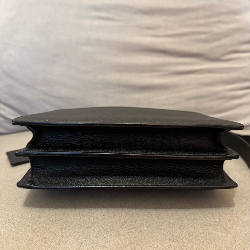 YSL SUNSET MEDIUM 聖羅蘭 黑色銀扣牛皮日落包-4