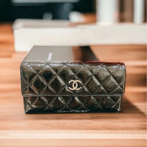 保證真品 買到賺到 只有一個 二手 CHANEL 黑色 漆皮 爆裂紋 特殊限量款 長夾 已改造成WOC