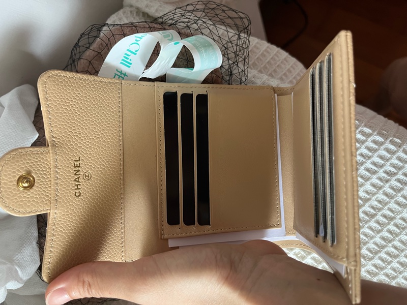 奶茶色超美香奈兒三折皮夾短夾-4