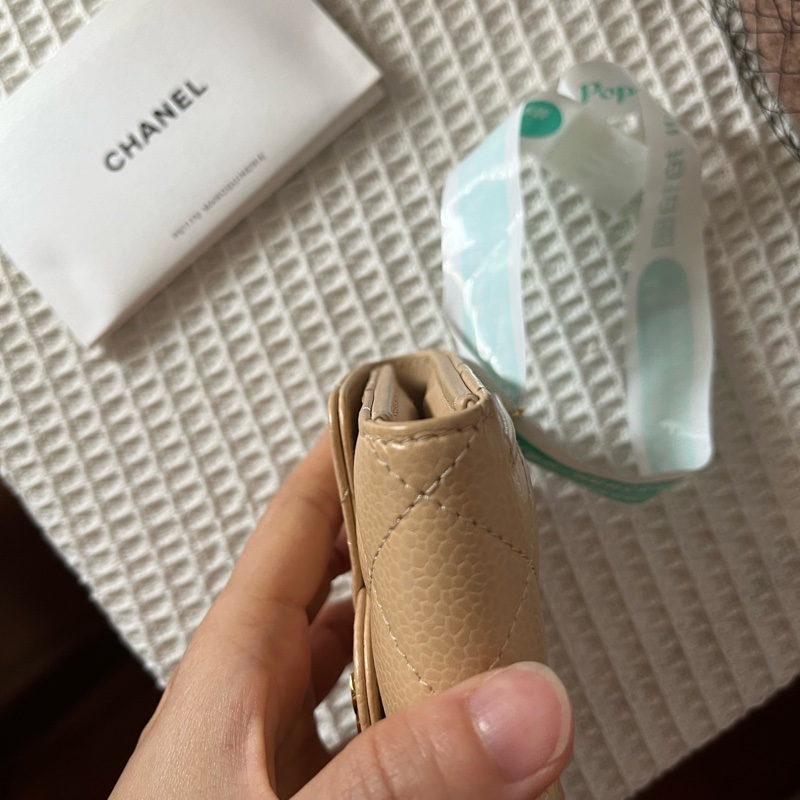 奶茶色超美香奈兒三折皮夾短夾-17