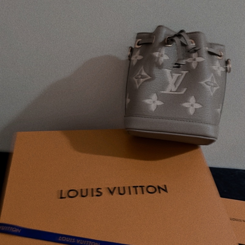 LV NAO NOE 大象灰水桶包-3