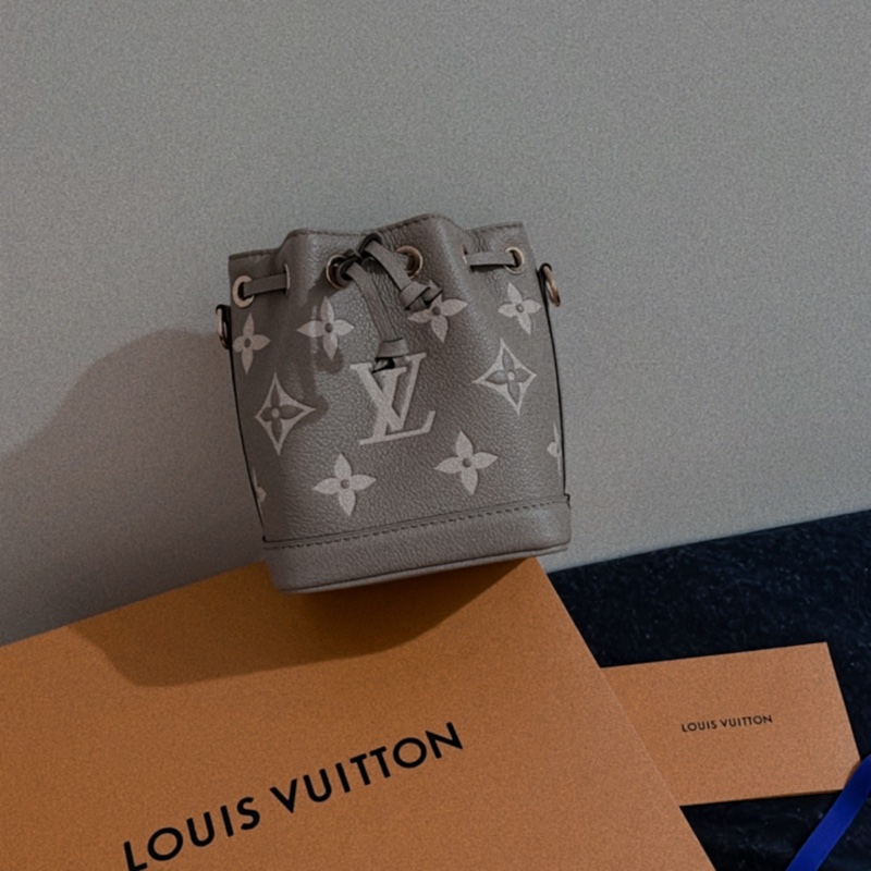 LV NAO NOE 大象灰水桶包-6