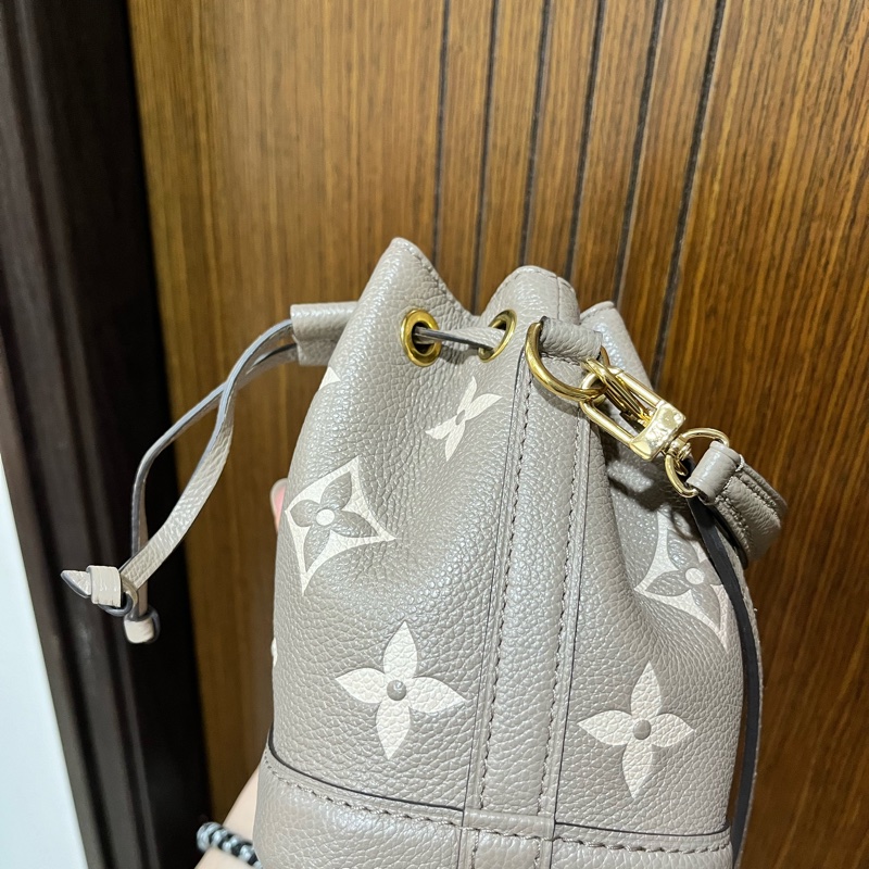 LV NAO NOE 大象灰水桶包-8