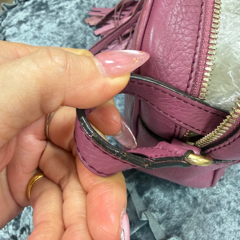 商品:GUCCI 紫紅牛皮SOHO流蘇相機包-8