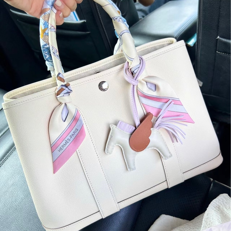 Hermes Garden Party 30 奶油白花園包-0