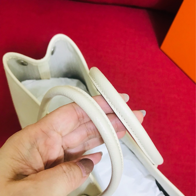 Hermes Garden Party 30 奶油白花園包-23